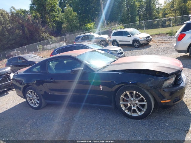46061804 :رقم المزاد ، 1ZVBP8AM5B5148765 vin ، 2011 Ford Mustang V6 Premium مزاد بيع