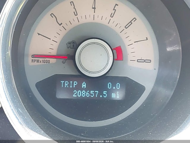 46061804 :رقم المزاد ، 1ZVBP8AM5B5148765 vin ، 2011 Ford Mustang V6 Premium مزاد بيع