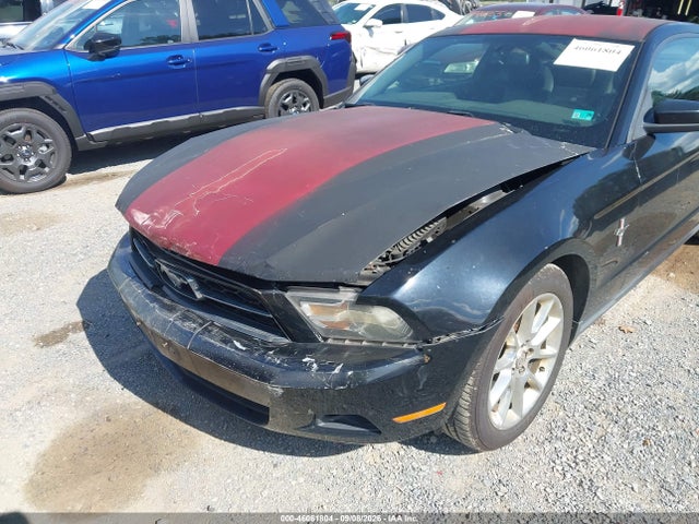 46061804 :رقم المزاد ، 1ZVBP8AM5B5148765 vin ، 2011 Ford Mustang V6 Premium مزاد بيع