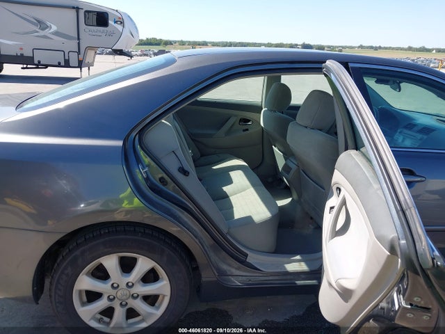 2009 Toyota Camry Le მანქანა იყიდება აუქციონზე, vin: 4T4BE46K89R082805, აუქციონის ნომერი: 46061820