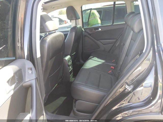 Auction sale of the 2011 Volkswagen Tiguan Se, vin: WVGBV7AX4BW563014, lot number: 46061870
