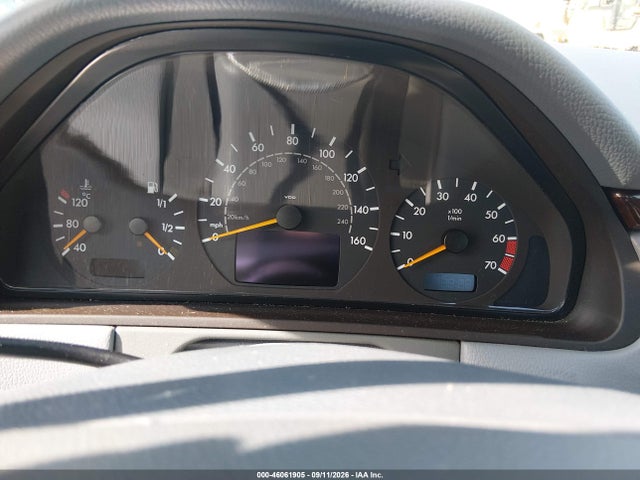 2001 Mercedes-benz E 430 მანქანა იყიდება აუქციონზე, vin: WDBJF70J91B255514, აუქციონის ნომერი: 46061905