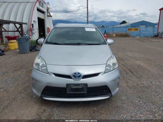 46061915 :رقم المزاد ، JTDKN3DU9E0379869 vin ، 2014 Toyota Prius Three مزاد بيع
