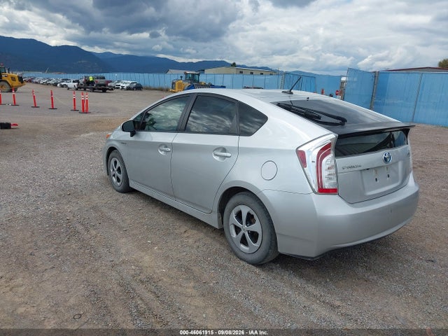 46061915 :رقم المزاد ، JTDKN3DU9E0379869 vin ، 2014 Toyota Prius Three مزاد بيع