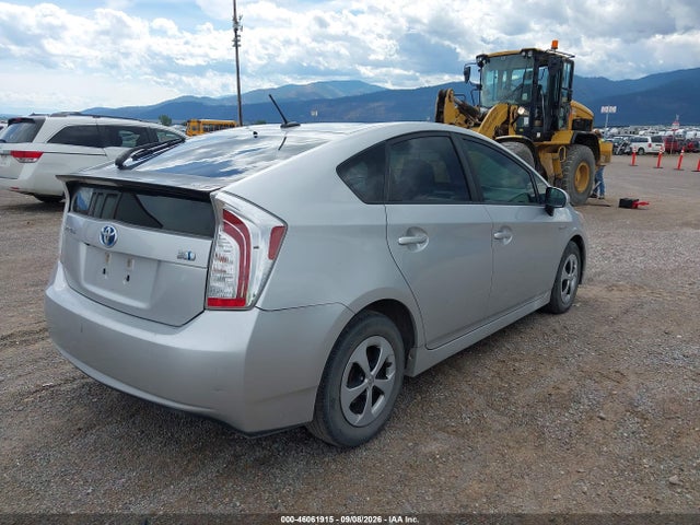 46061915 :رقم المزاد ، JTDKN3DU9E0379869 vin ، 2014 Toyota Prius Three مزاد بيع