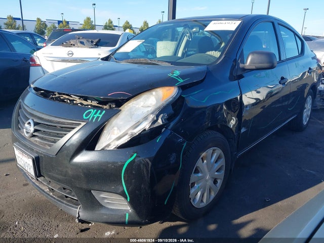 46061924 :رقم المزاد ، 3N1CN7AP5EL874327 vin ، 2014 Nissan Versa 1.6 S+ مزاد بيع