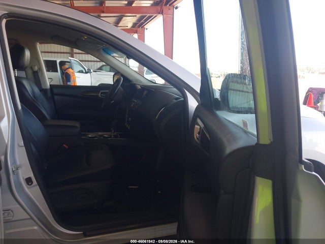 Продажа на аукционе авто 2013 Nissan Pathfinder Platinum, vin: 5N1AR2MN0DC634677, номер лота: 46061942