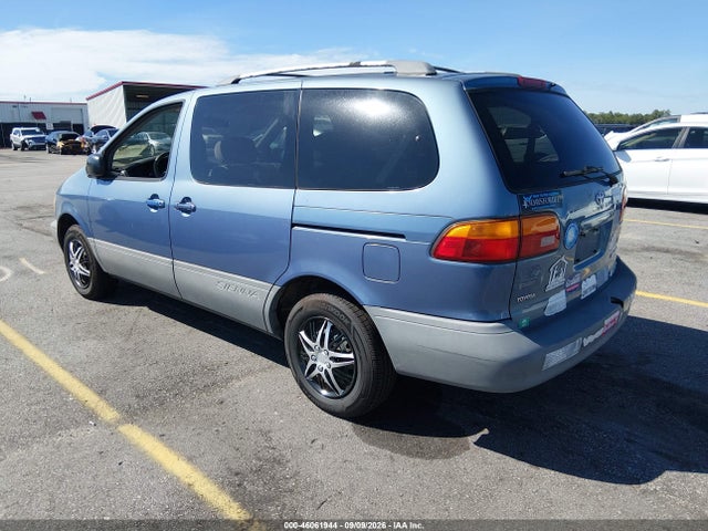 Aukcja sprzedaży 2000 Toyota Sienna Le, vin: 4T3ZF13C3YU239759, numer aukcji: 46061944