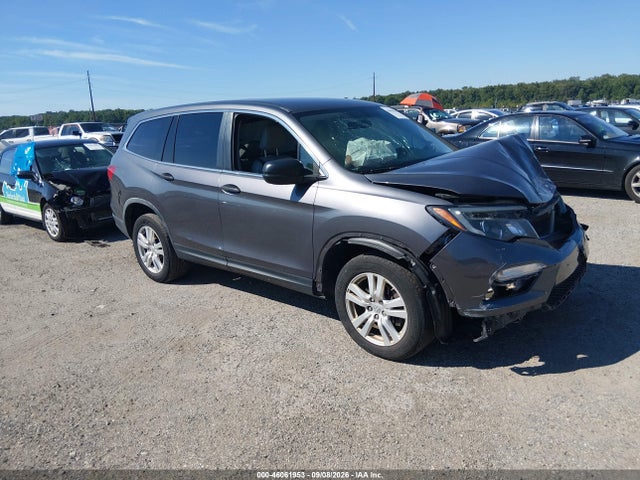 Продажа на аукционе авто 2017 Honda Pilot Lx, vin: 5FNYF6H15HB103932, номер лота: 46061953