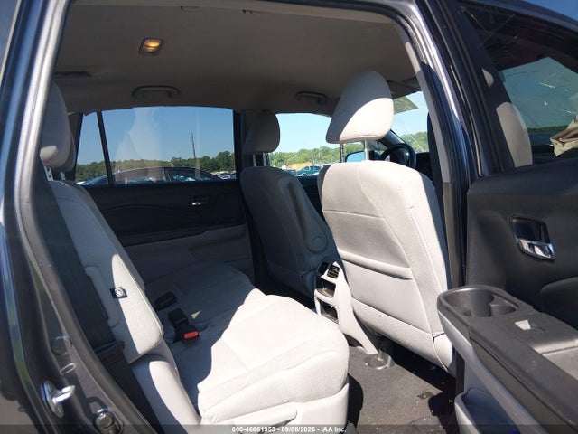 Продажа на аукционе авто 2017 Honda Pilot Lx, vin: 5FNYF6H15HB103932, номер лота: 46061953