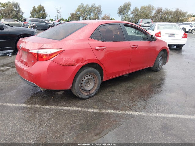 46061973 :رقم المزاد ، 5YFBURHE4FP311818 vin ، 2015 Toyota Corolla Le مزاد بيع
