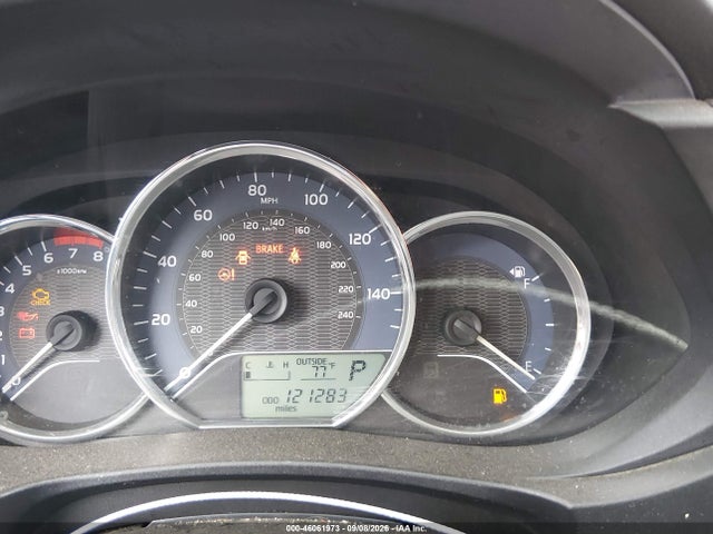 46061973 :رقم المزاد ، 5YFBURHE4FP311818 vin ، 2015 Toyota Corolla Le مزاد بيع