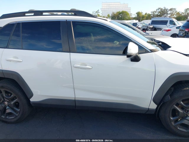 Продаж на аукціоні авто 2022 Toyota Rav4 Adventure, vin: 2T3J1RFV4NW281523, номер лоту: 46061974