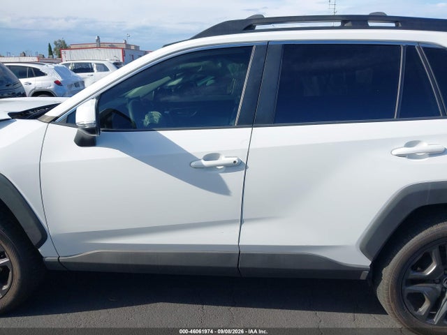 Продаж на аукціоні авто 2022 Toyota Rav4 Adventure, vin: 2T3J1RFV4NW281523, номер лоту: 46061974