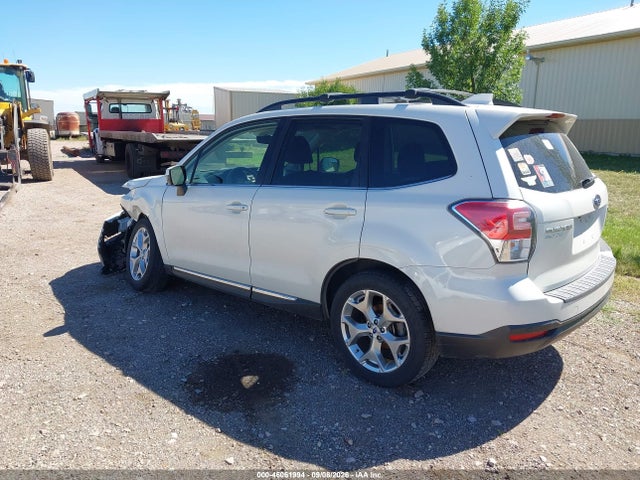 46061994 :رقم المزاد ، JF2SJAWC6JH553804 vin ، 2018 Subaru Forester 2.5i Touring مزاد بيع