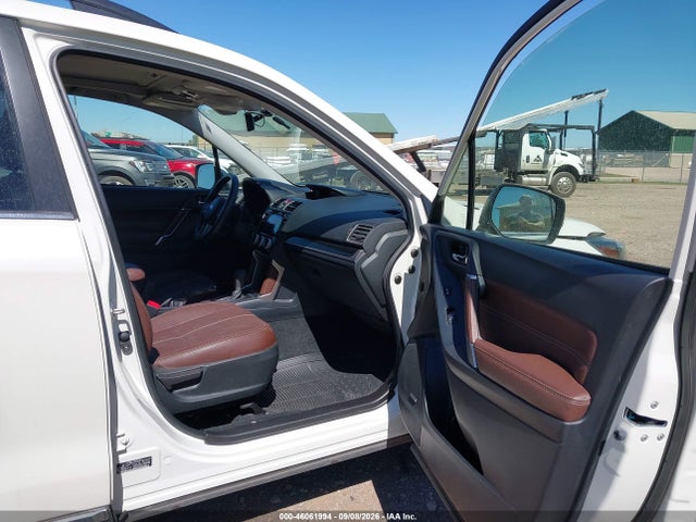 46061994 :رقم المزاد ، JF2SJAWC6JH553804 vin ، 2018 Subaru Forester 2.5i Touring مزاد بيع