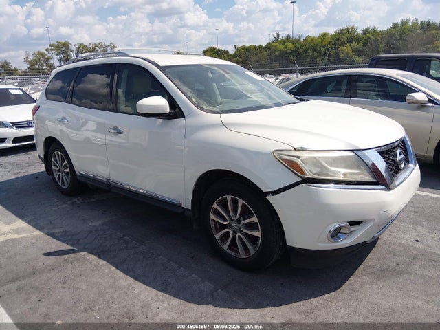 46061997 :رقم المزاد ، 5N1AR2MM2FC700429 vin ، 2015 Nissan Pathfinder Sl مزاد بيع