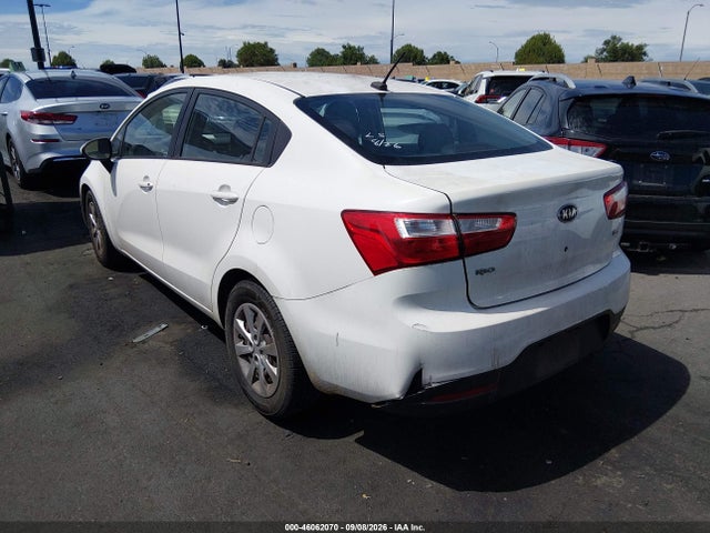 KIA RIO LX 2015 KNADM4A37F6502819 Image 3