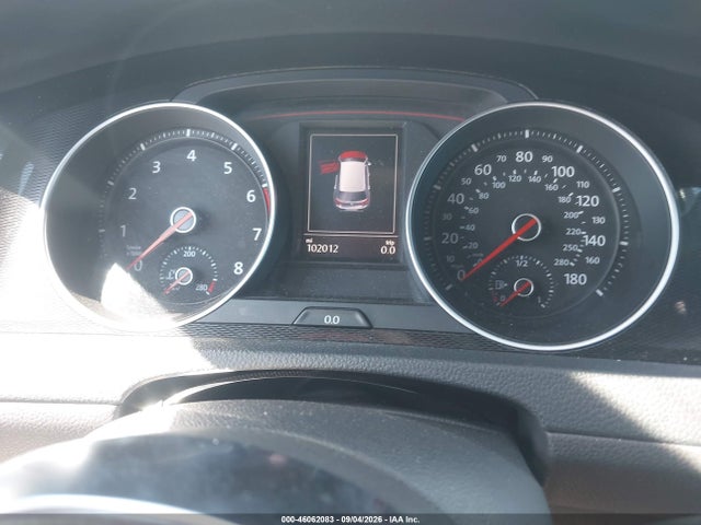 2015 Volkswagen Golf Gti 2.0t Autobahn 4-door მანქანა იყიდება აუქციონზე, vin: 3VW4T7AU9FM019314, აუქციონის ნომერი: 46062083