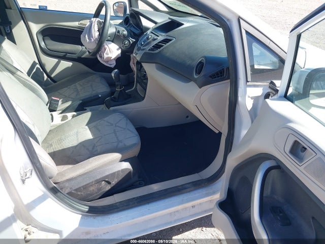 2013 Ford Fiesta Se მანქანა იყიდება აუქციონზე, vin: 3FADP4EJ7DM147009, აუქციონის ნომერი: 46062098