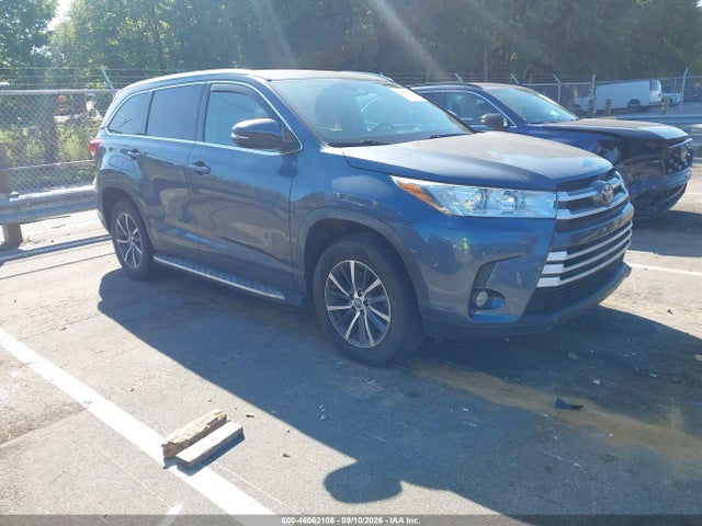 2019 Toyota Highlander Xle მანქანა იყიდება აუქციონზე, vin: 5TDKZRFH2KS345725, აუქციონის ნომერი: 46062106