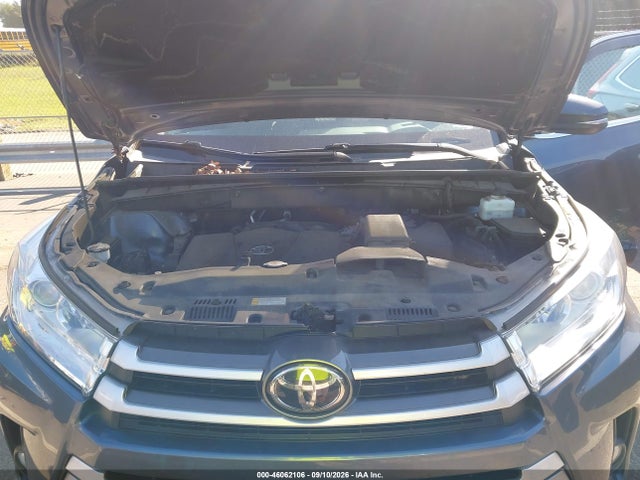 2019 Toyota Highlander Xle მანქანა იყიდება აუქციონზე, vin: 5TDKZRFH2KS345725, აუქციონის ნომერი: 46062106