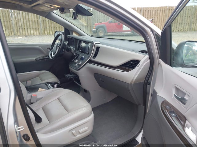 Aukcja sprzedaży 2020 Toyota Sienna Xle Premium, vin: 5TDYZ3DC0LS047688, numer aukcji: 46062124