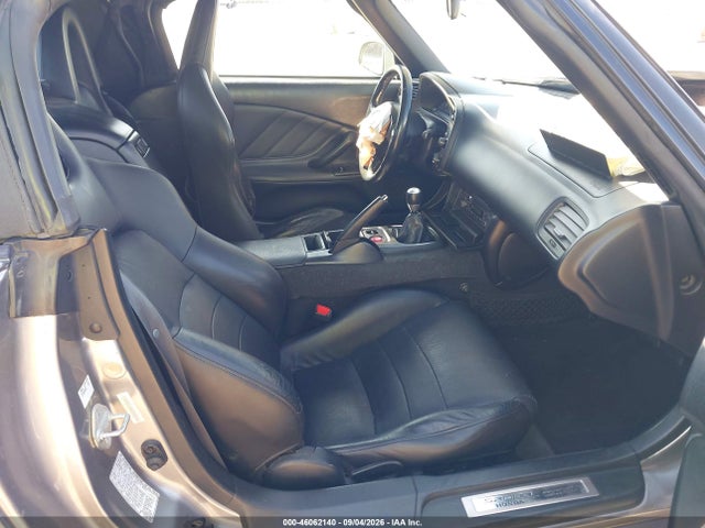 46062140 :رقم المزاد ، JHMAP1141YT800144 vin ، 2000 Honda S2000 مزاد بيع