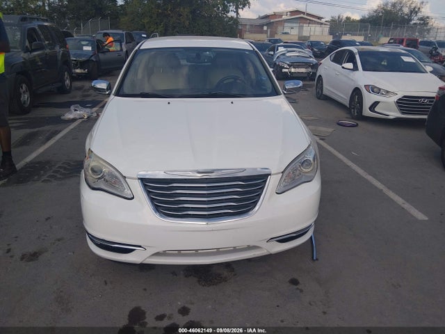 Aukcja sprzedaży 2013 Chrysler 200 Limited, vin: 1C3CCBCG7DN523330, numer aukcji: 46062149