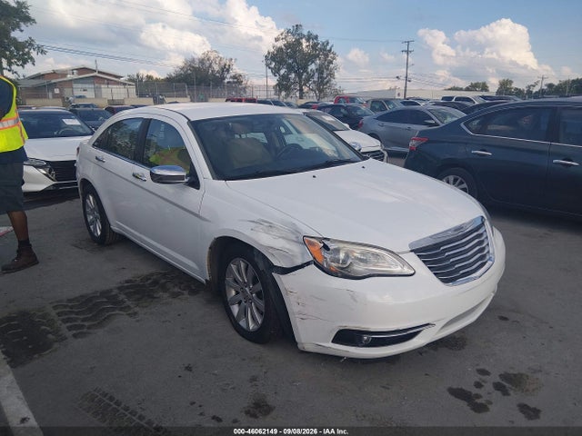 Aukcja sprzedaży 2013 Chrysler 200 Limited, vin: 1C3CCBCG7DN523330, numer aukcji: 46062149