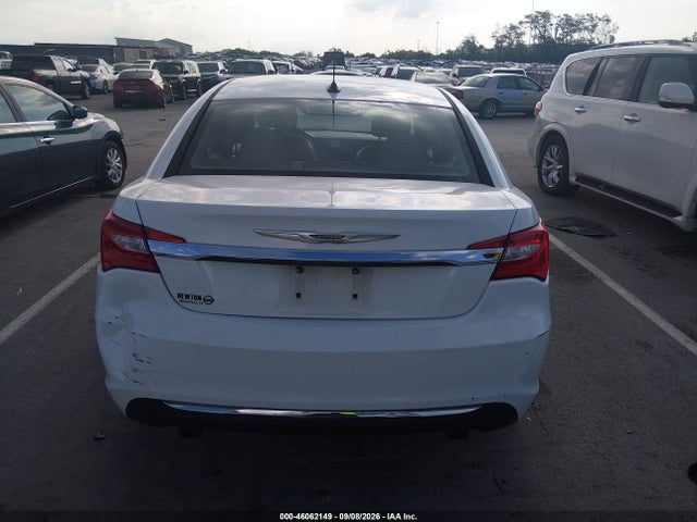 Aukcja sprzedaży 2013 Chrysler 200 Limited, vin: 1C3CCBCG7DN523330, numer aukcji: 46062149