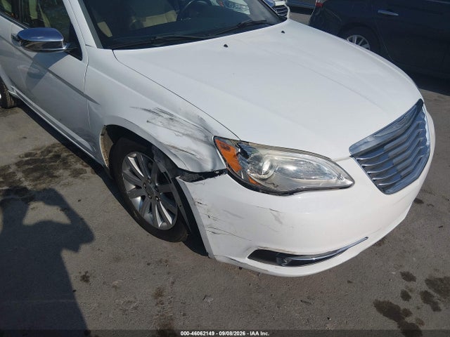 Aukcja sprzedaży 2013 Chrysler 200 Limited, vin: 1C3CCBCG7DN523330, numer aukcji: 46062149