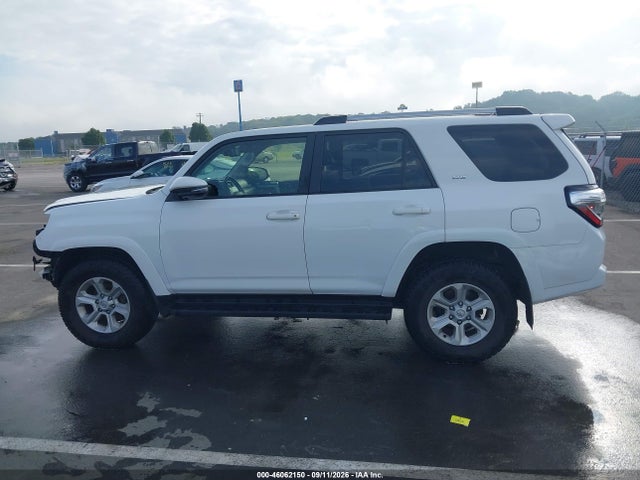 Продаж на аукціоні авто 2022 Toyota 4runner Sr5 Premium, vin: JTENU5JR2N6004040, номер лоту: 46062150