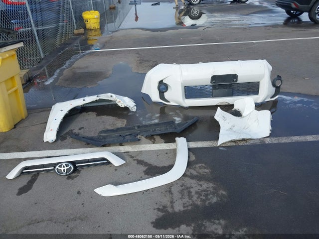 Продаж на аукціоні авто 2022 Toyota 4runner Sr5 Premium, vin: JTENU5JR2N6004040, номер лоту: 46062150