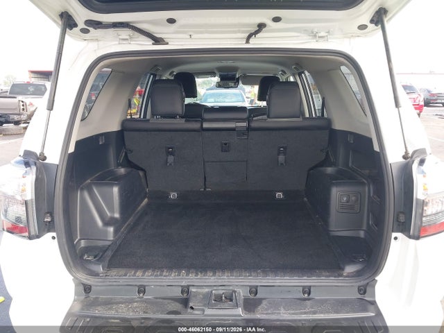 Продаж на аукціоні авто 2022 Toyota 4runner Sr5 Premium, vin: JTENU5JR2N6004040, номер лоту: 46062150