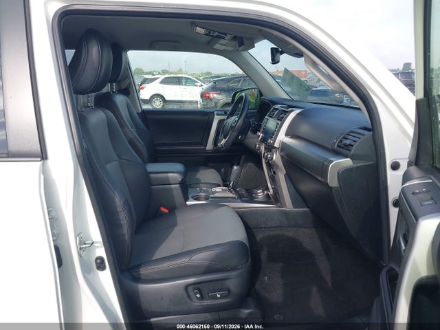 Продаж на аукціоні авто 2022 Toyota 4runner Sr5 Premium, vin: JTENU5JR2N6004040, номер лоту: 46062150