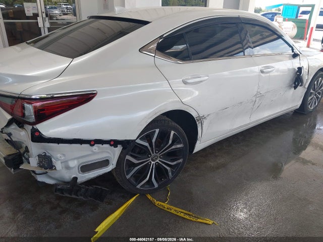 Aukcja sprzedaży 2022 Lexus Es 350, vin: 58ACZ1B12NU137542, numer aukcji: 46062157