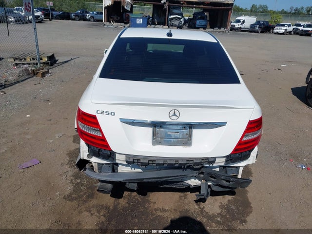 Продаж на аукціоні авто 2014 Mercedes-benz C 250 Sport, vin: WDDGF4HB2EA964469, номер лоту: 46062161
