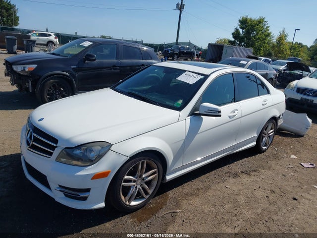 Продаж на аукціоні авто 2014 Mercedes-benz C 250 Sport, vin: WDDGF4HB2EA964469, номер лоту: 46062161