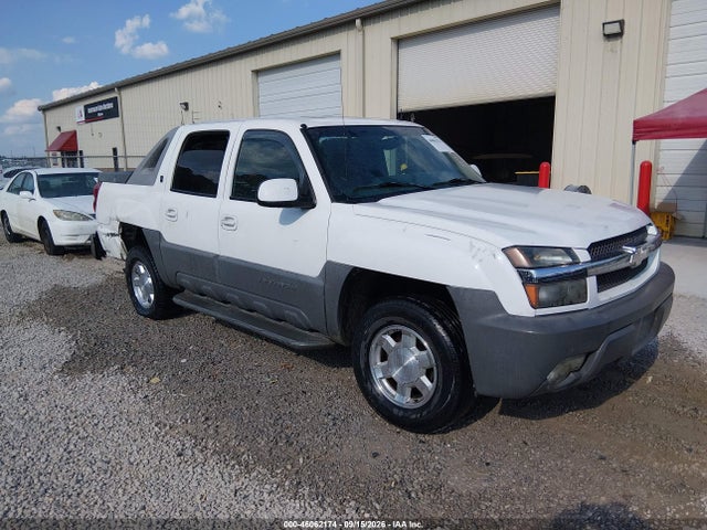 Auction sale of the 2002 Chevrolet Avalanche 1500, vin: 3GNEK13T32G229449, lot number: 46062174