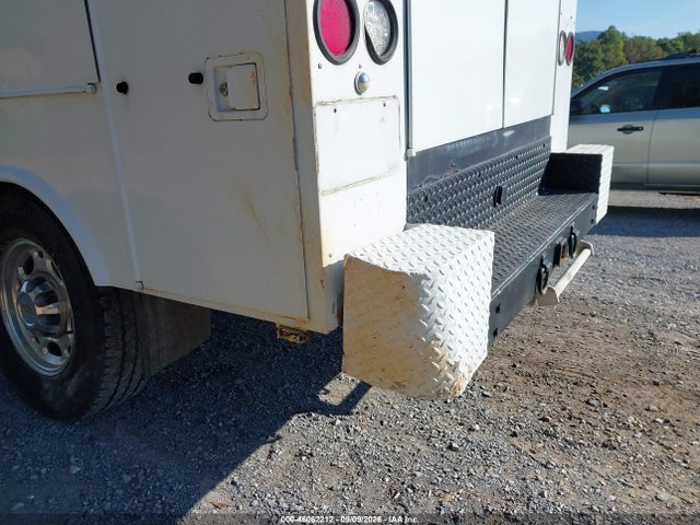 Продаж на аукціоні авто 1999 Gmc Sierra 2500 Chassis Sl, vin: 1GDGC24U9XE548151, номер лоту: 46062212