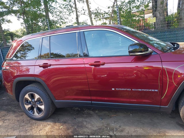 Продаж на аукціоні авто 2024 Jeep Grand Cherokee 4xe, vin: 1C4RJYB66RC158715, номер лоту: 46062213