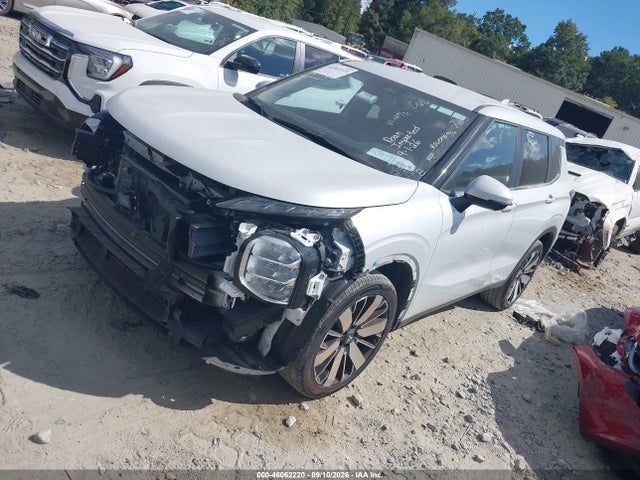 2025 Mitsubishi Outlander Se 2.5 2wd მანქანა იყიდება აუქციონზე, vin: JA4J3VA84SZ015980, აუქციონის ნომერი: 46062220