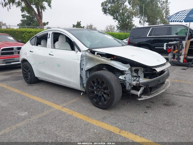 Aukcja sprzedaży 2022 Tesla Model Y Long Range Dual Motor All-wheel Drive, vin: 7SAYGDEE6NF328352, numer aukcji: 46062224