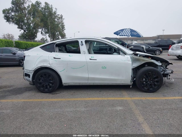 Aukcja sprzedaży 2022 Tesla Model Y Long Range Dual Motor All-wheel Drive, vin: 7SAYGDEE6NF328352, numer aukcji: 46062224