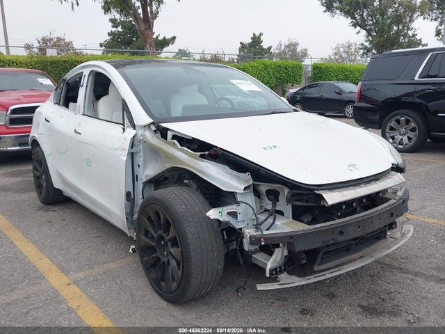 Aukcja sprzedaży 2022 Tesla Model Y Long Range Dual Motor All-wheel Drive, vin: 7SAYGDEE6NF328352, numer aukcji: 46062224