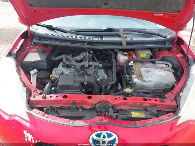 46062236 :رقم المزاد ، JTDKDTB33D1049232 vin ، 2013 Toyota Prius C Two مزاد بيع
