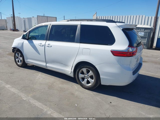 5TDKK3DC0FS616361 Toyota Sienna Le 8 Passenger