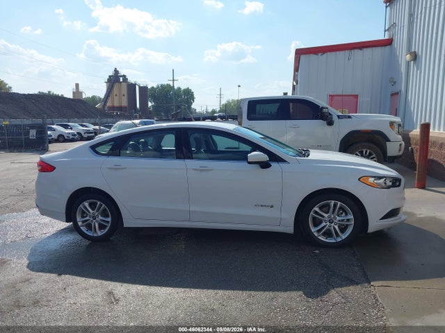 Продаж на аукціоні авто 2018 Ford Fusion Hybrid S, vin: 3FA6P0UUXJR271528, номер лоту: 46062344
