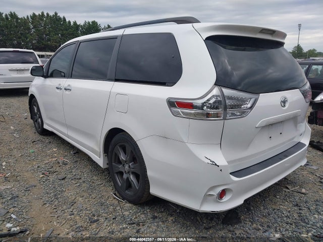 Aukcja sprzedaży 2017 Toyota Sienna Se 8 Passenger, vin: 5TDXZ3DC5HS806855, numer aukcji: 46062357